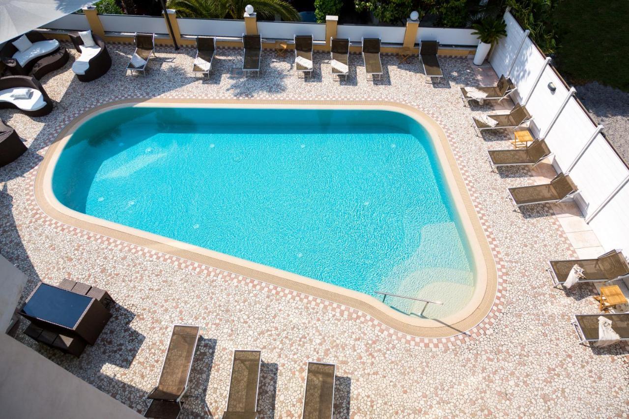 New Garden Hotel Torbole Sul Garda