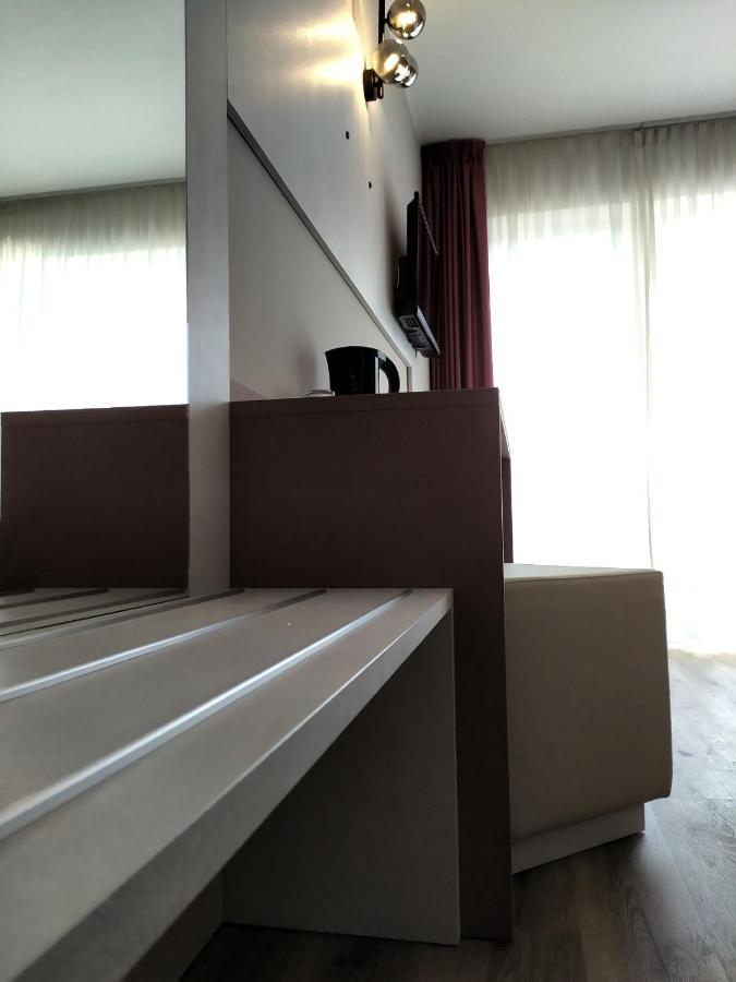 New Garden Hotel 2*